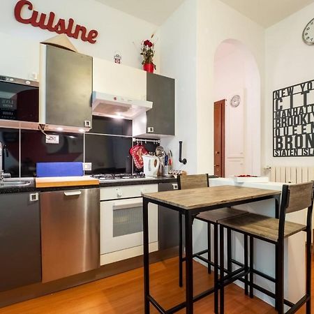 Navigli Apartment- Hosted By Sweetstay Милан Экстерьер фото
