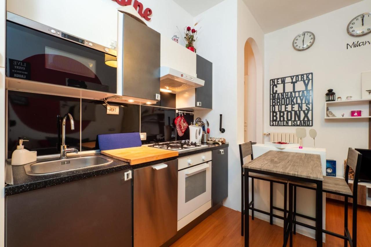 Navigli Apartment- Hosted By Sweetstay Милан Экстерьер фото